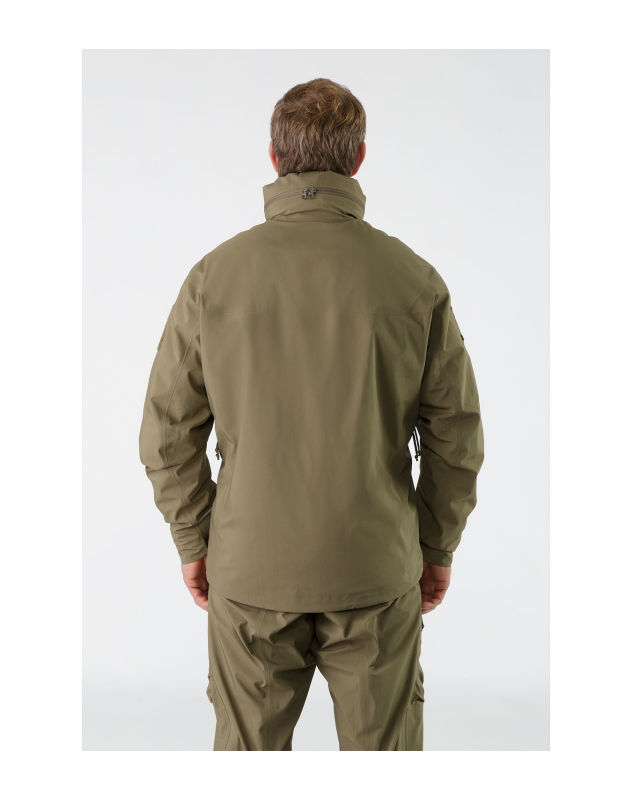 Arcteryx LEAF Alpha Jacket Gen2 硬壳冲锋衣